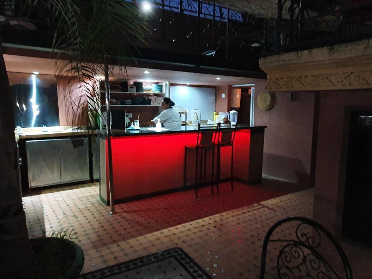 Riad La Porte Du Bouregreg Salé Екстериор снимка
